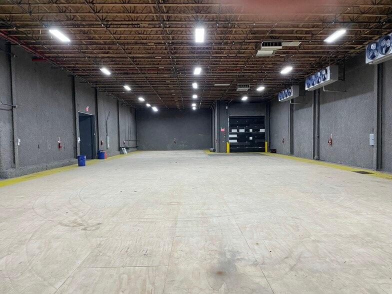 More Photos Of 4865 Arthur Kill Rd, Staten Island Warehouse For Sale