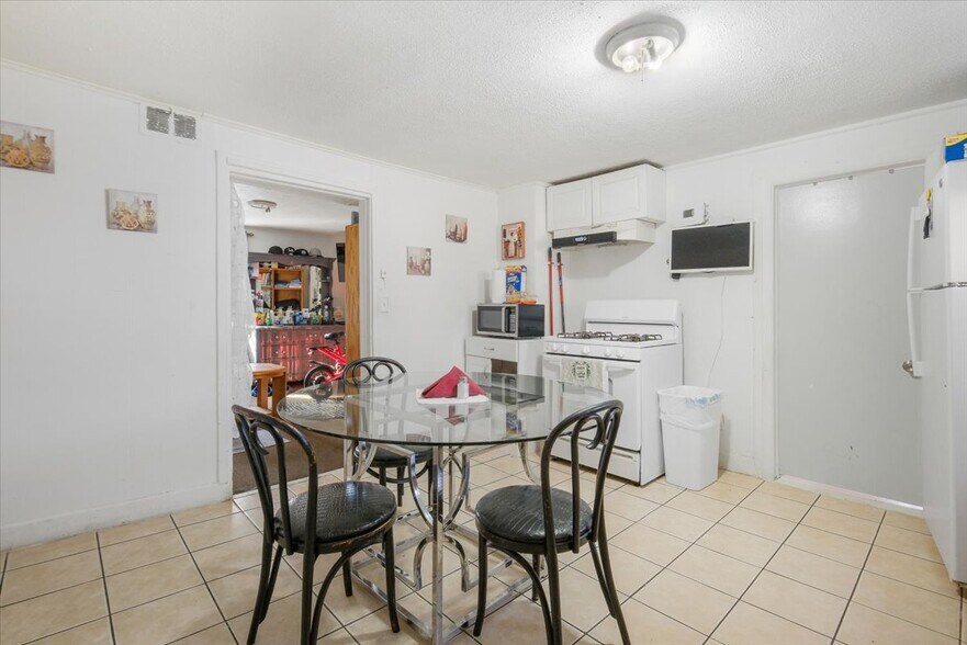 More Photos Of 931 N Division St, Peekskill Multifamily For Sale