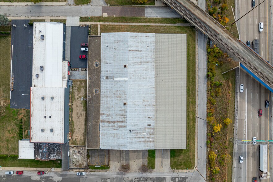 More Photos Of 901 E Maryland St, Indianapolis Manufacturing For Lease