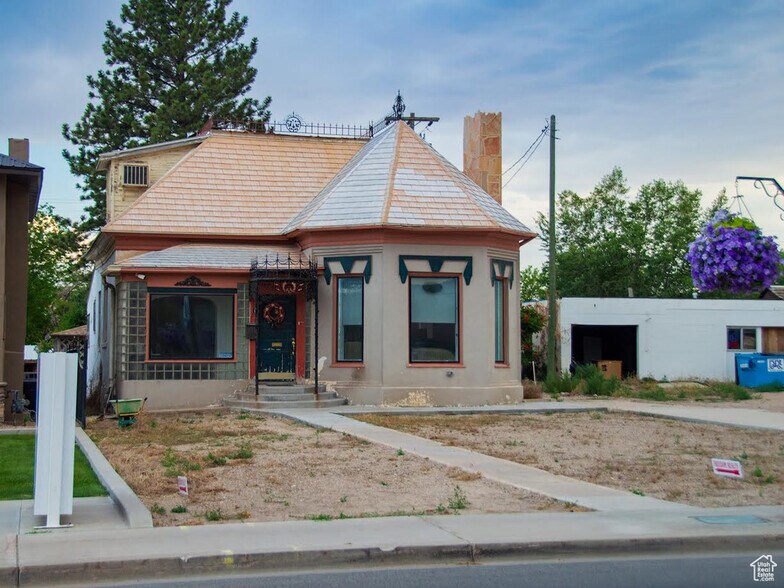 More Photos Of 235 W Main St, Vernal Office For Sale