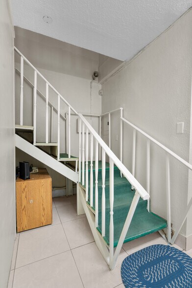 More Photos Of , El Paso Office For Sale