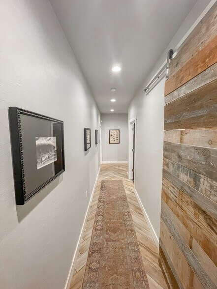 More Photos Of 9808 S Sunnylane Rd, Moore Office For Sale