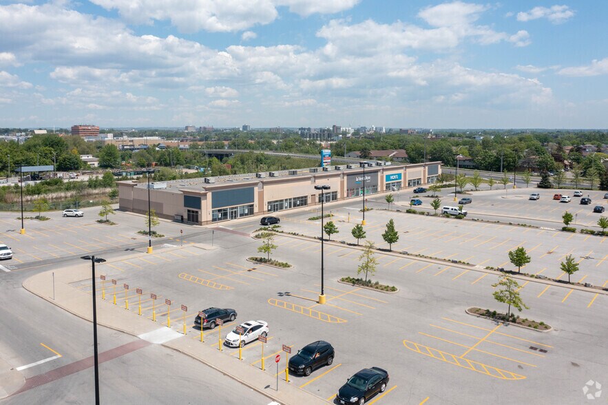 More Photos Of 540-685 Laval Dr, Oshawa Unknown For Lease