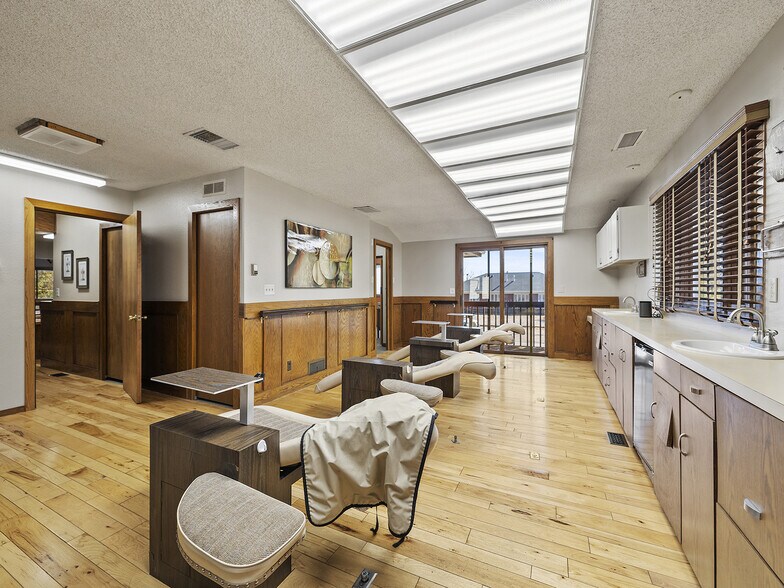 More Photos Of 1513 Riverside Ave, Fort Collins Office For Sale