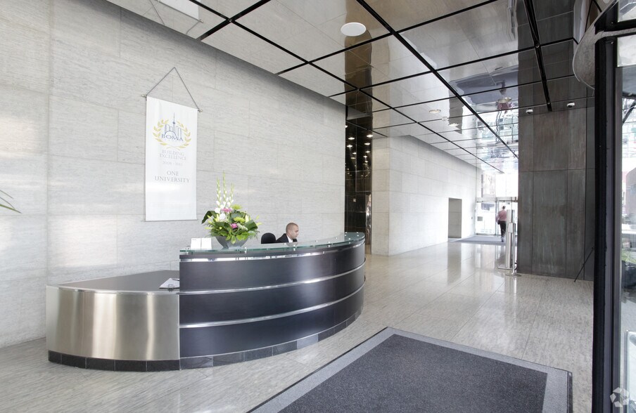 More Photos Of 1 University Ave, Toronto Office For Lease