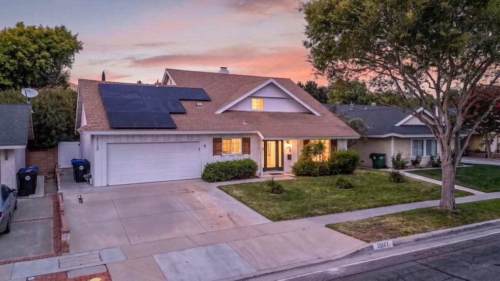Primary Photo Of 21127 Alaminos Dr, Santa Clarita Healthcare For Sale