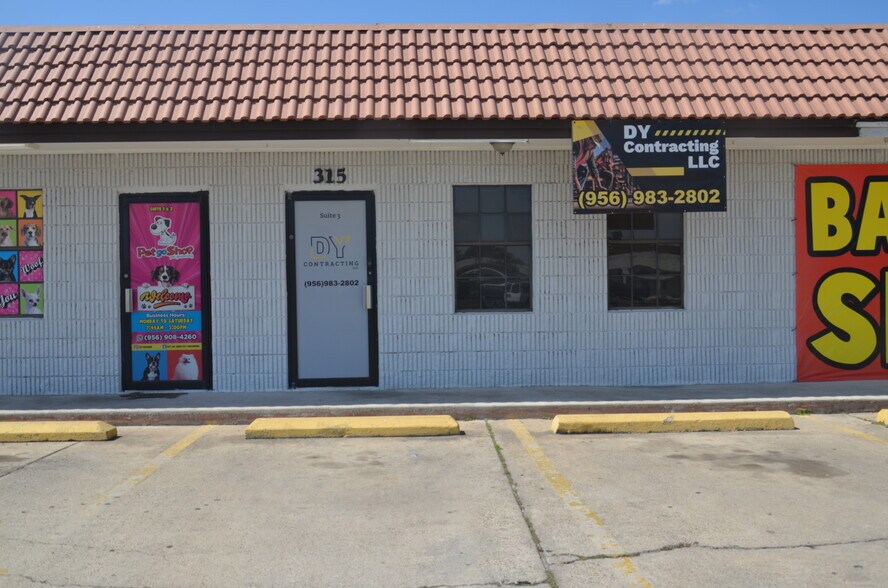 More Photos Of 315 Kings Hwy, Brownsville Storefront For Sale