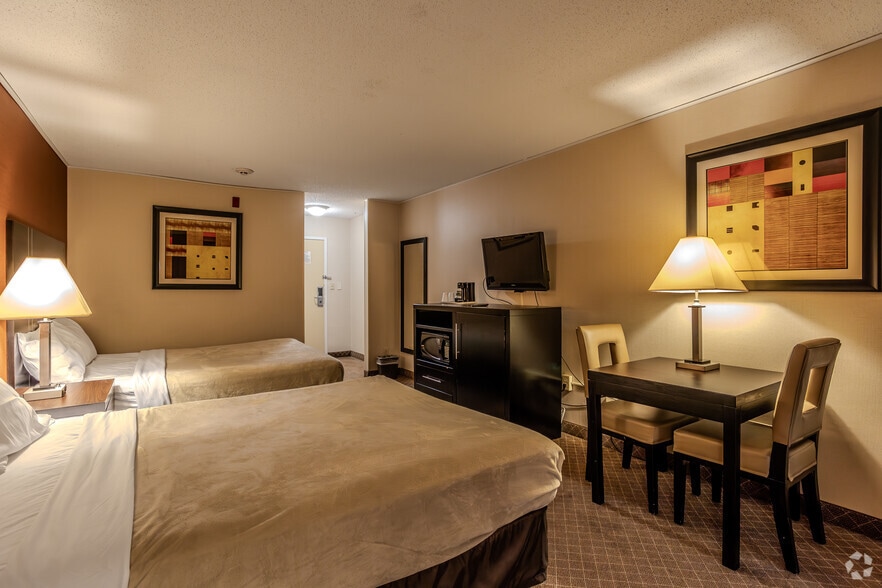 More Photos Of 1213 E Dublin Granville Rd, Columbus Hotel For Sale