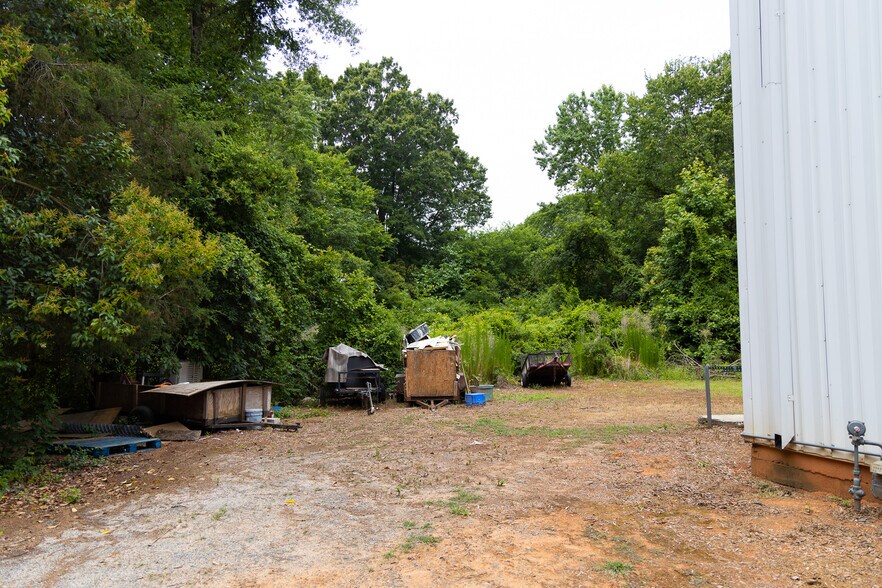 More Photos Of 4409 Hovis Rd, Charlotte Specialty For Sale