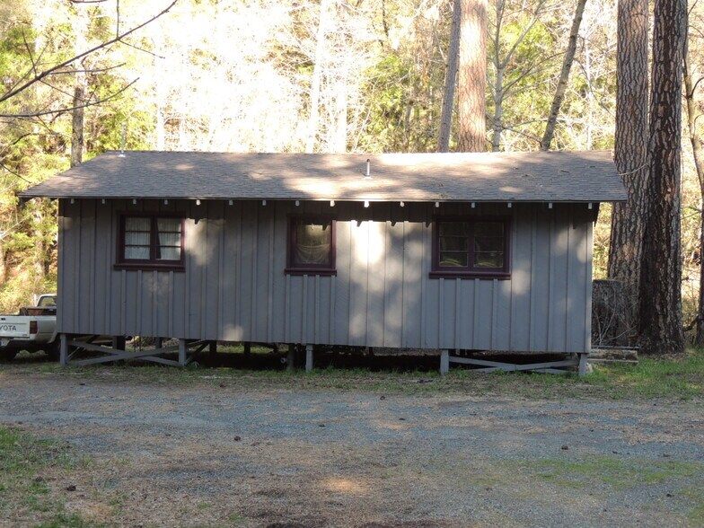 More Photos Of 15960 Bottle Rock Rd, Cobb Hotel For Sale