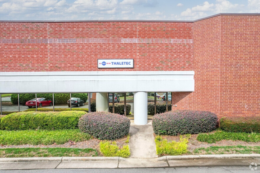 More Photos Of 14201 S Lakes Dr, Charlotte Unknown For Lease