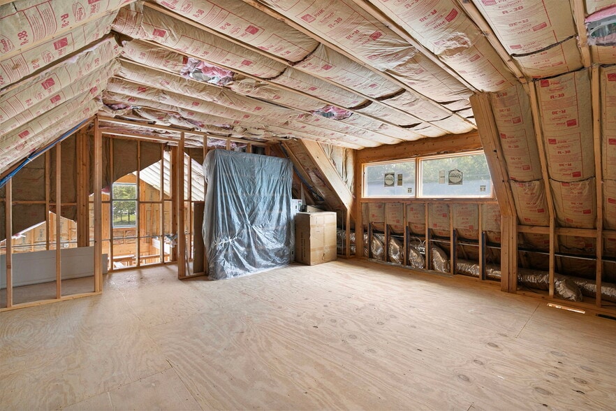 More Photos Of 618 Barron Blvd, Grayslake Medical For Sale