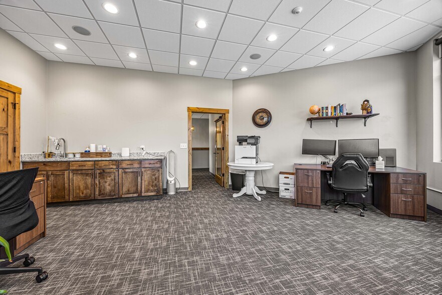 More Photos Of 425 N 5th W, Missoula Freestanding For Lease