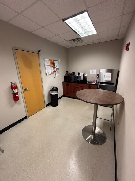 More Photos Of 1172 Satellite Blvd, Suwanee Medical For Lease