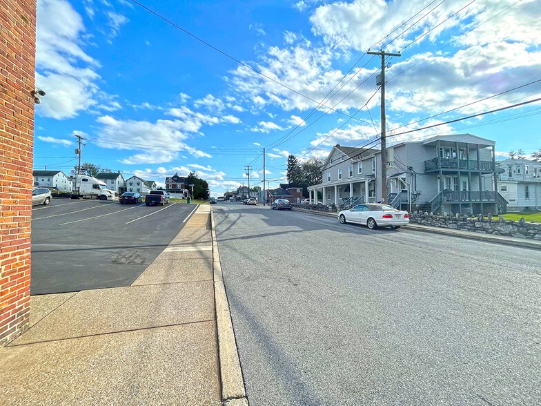 More Photos Of 18 N 27th St, Harrisburg Auto Repair For Sale