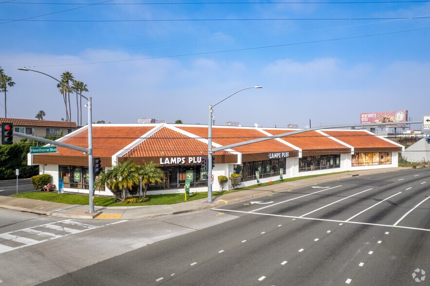Primary Photo Of 18989 Hawthorne Blvd Beach, Redondo Beach Freestanding For Lease