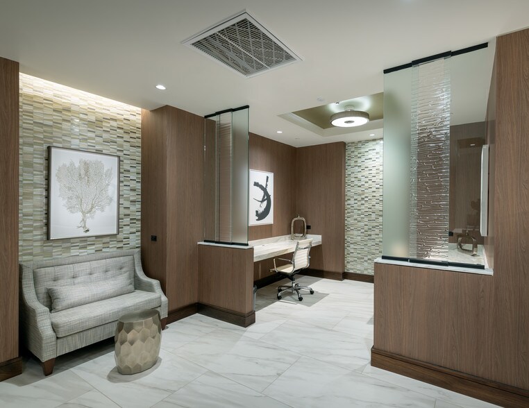 More Photos Of 2450 Valdez St, Oakland Apartments For Lease