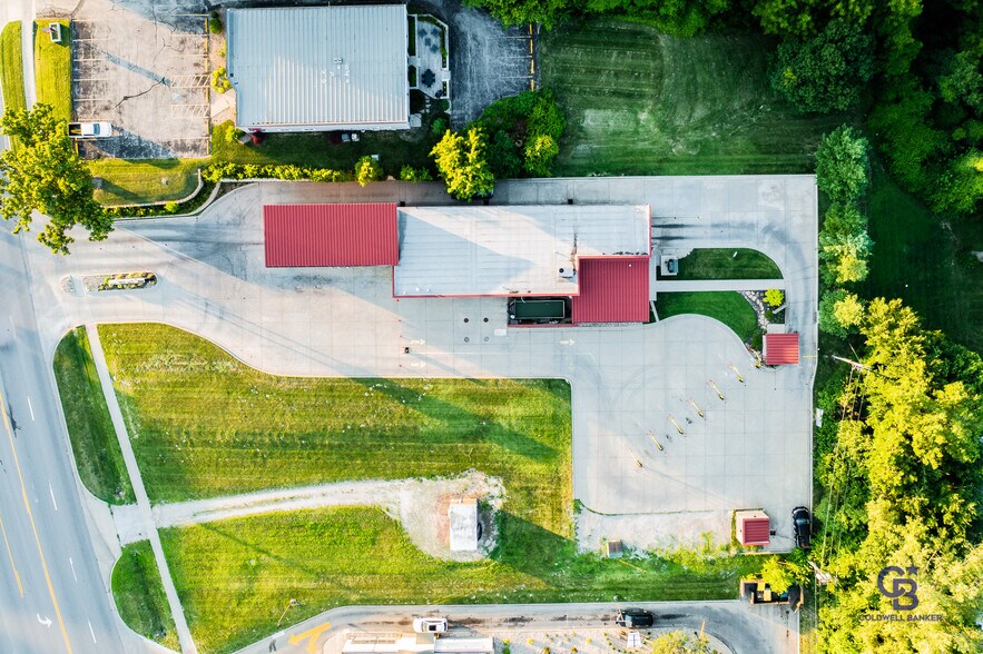 More Photos Of 3311 N Belt Hwy, Saint Joseph Carwash For Sale