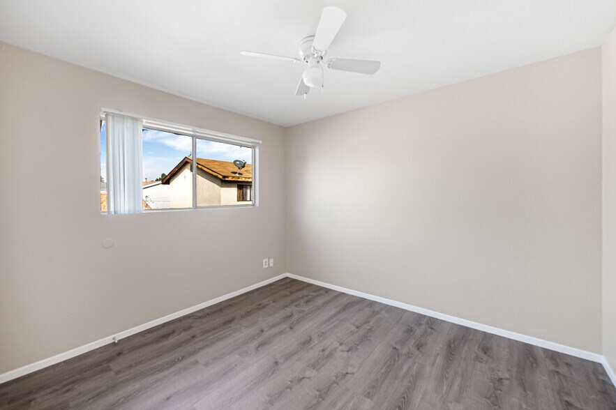 More Photos Of 1050 Gaviota Ave, Long Beach Apartments For Sale