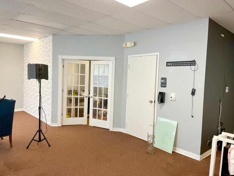 More Photos Of 540 NW University, Port Saint Lucie Office Residential For Sale