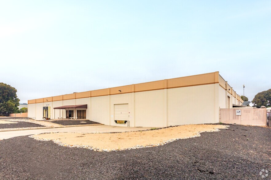 Primary Photo Of 1833 Stearman Ave, Hayward Manufacturing For Lease