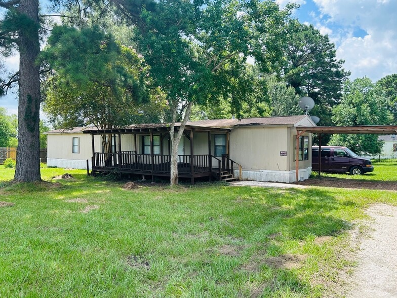 More Photos Of 101 County Road 2341, Dayton Apartments For Sale