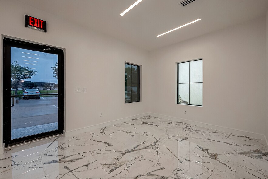 More Photos Of 21392 Provincial Blvd, Katy Medical For Lease