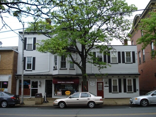 Primary Photo Of 44 Main St, Flemington Storefront Retail Residential For Lease