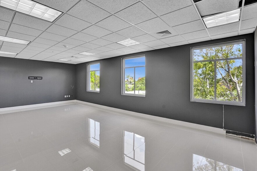 More Photos Of 15620 SW 29th St, Miramar Medical For Sale