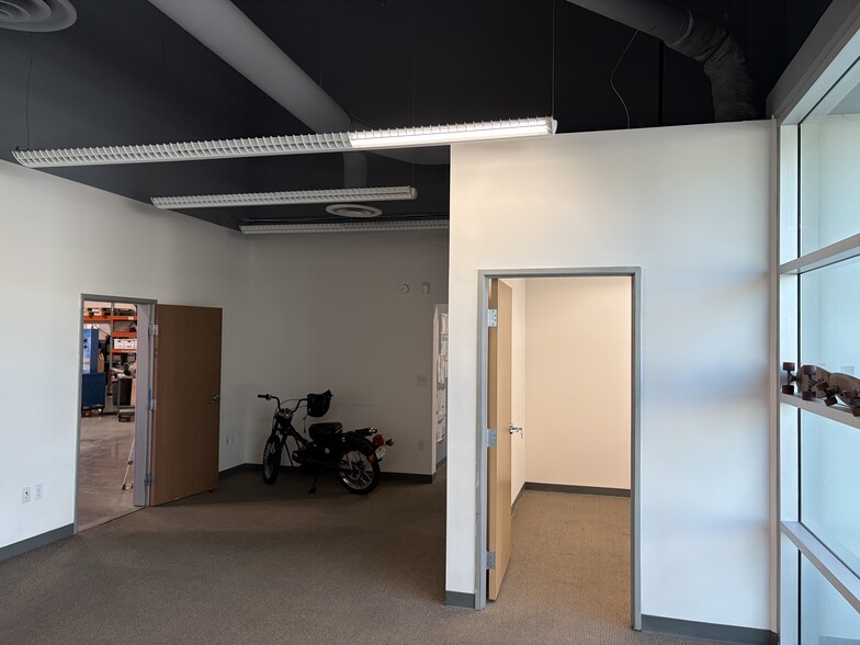 More Photos Of 1694-1704 Ord Way, Oceanside Warehouse For Sale