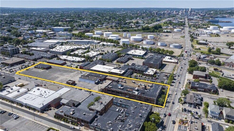 More Photos Of 735 Allens Ave, Providence Manufacturing For Sale