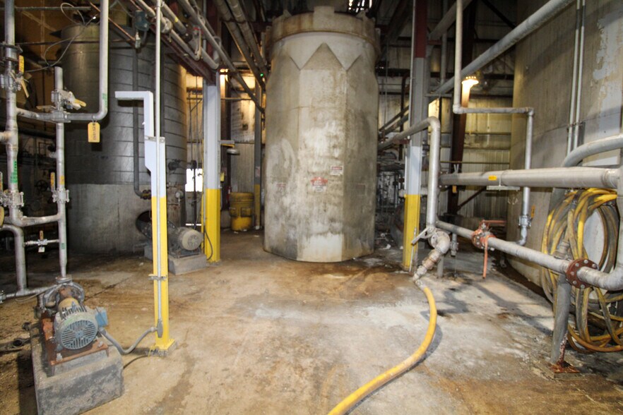 More Photos Of 6059 159th St, Galva Food Processing For Sale