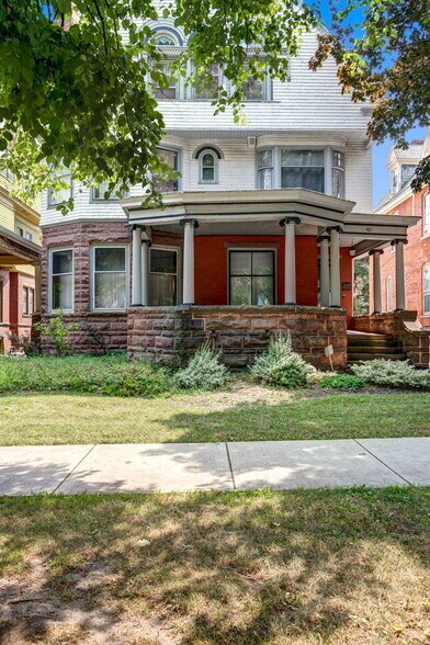 More Photos Of 461 Linwood Ave, Buffalo Apartments For Sale