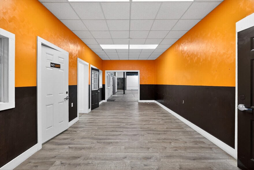 More Photos Of 373 Huntington Rd, Gaffney Warehouse For Lease