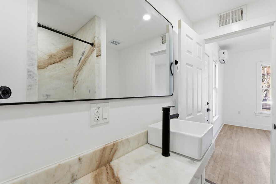 More Photos Of 326 6th Ave N, Saint Petersburg Apartments For Sale