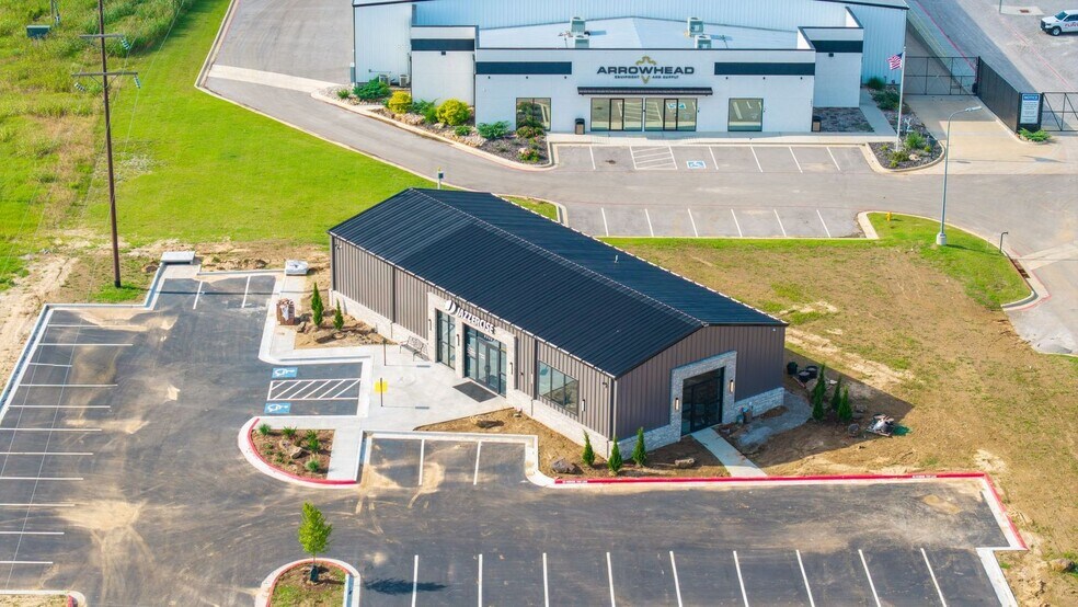 More Photos Of 1081 W 121st St S, Jenks Office For Lease
