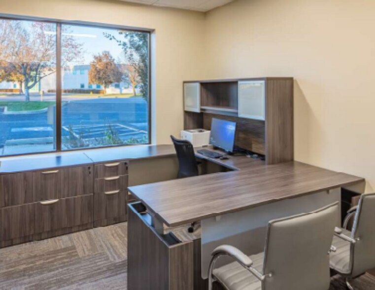 More Photos Of 15918 E Euclid Ave, Spokane Medical For Sale