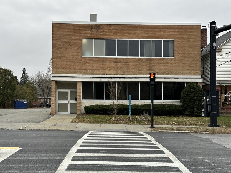 Primary Photo Of 1166 Western Ave, Albany Office For Sale