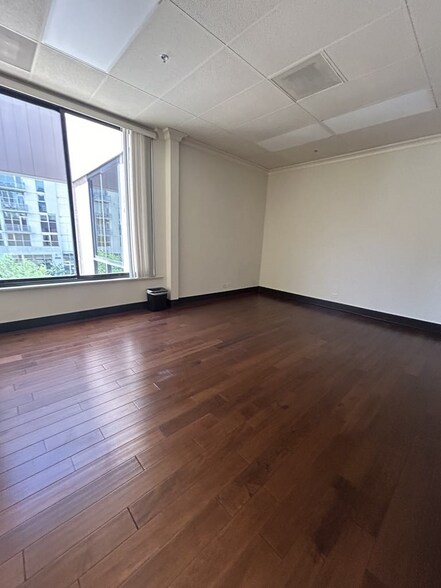 More Photos Of 520 S 4th St, Las Vegas Medical For Lease