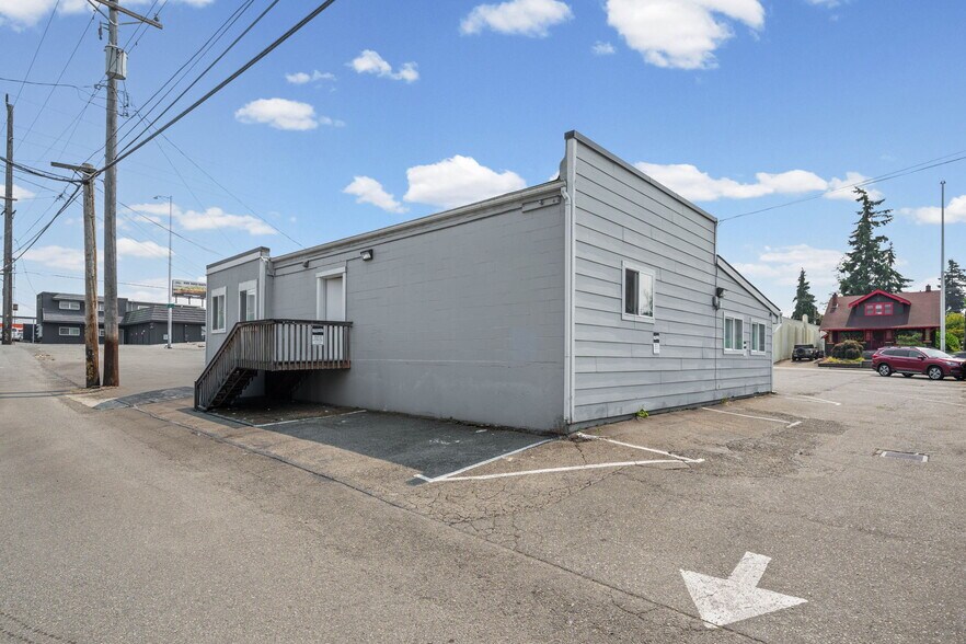 More Photos Of 3907-3909 6th Ave, Tacoma Freestanding For Sale