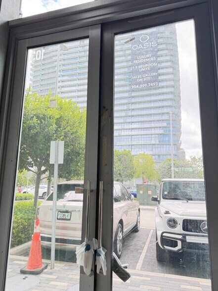 More Photos Of 1000-1100 E Hallandale Beach Blvd, Hallandale Beach Office For Sale
