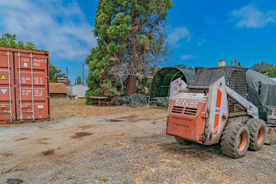 More Photos Of 10050 Reese Cir, Prunedale Warehouse For Sale