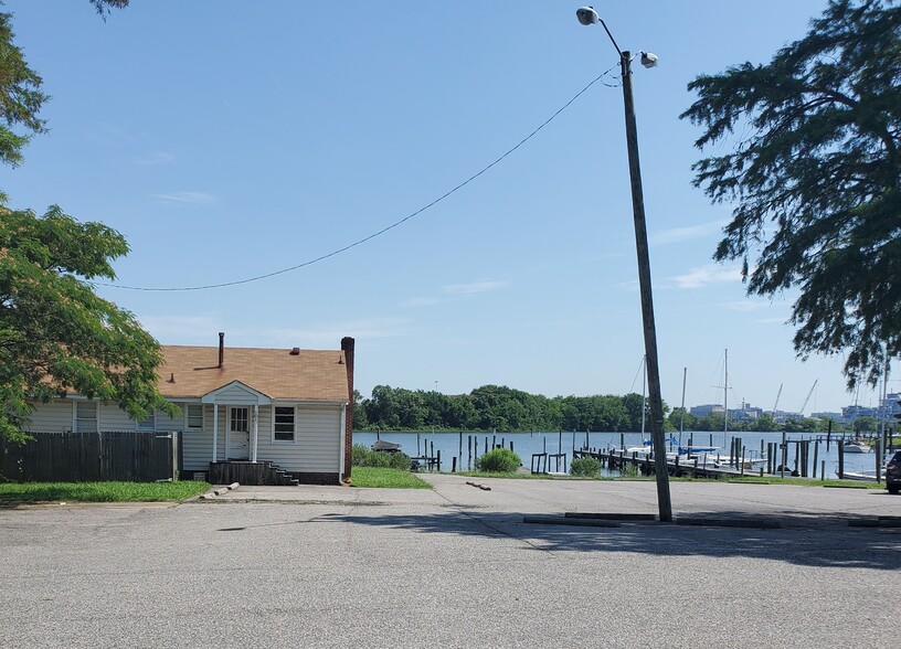 More Photos Of 103 Constitution Ave, Portsmouth Sports And Entertainment For Sale