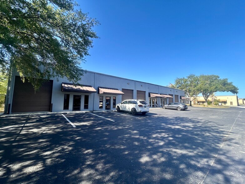 Primary Photo Of 18748 Titus Rd, Hudson Industrial For Lease