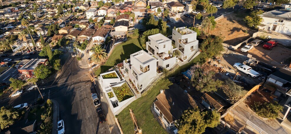 More Photos Of 3303 Floral Dr, Los Angeles Apartments For Sale