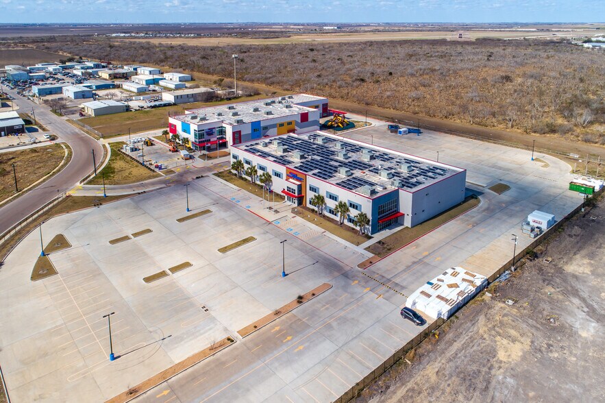 More Photos Of 6609 Evans Rd, Corpus Christi Schools For Sale