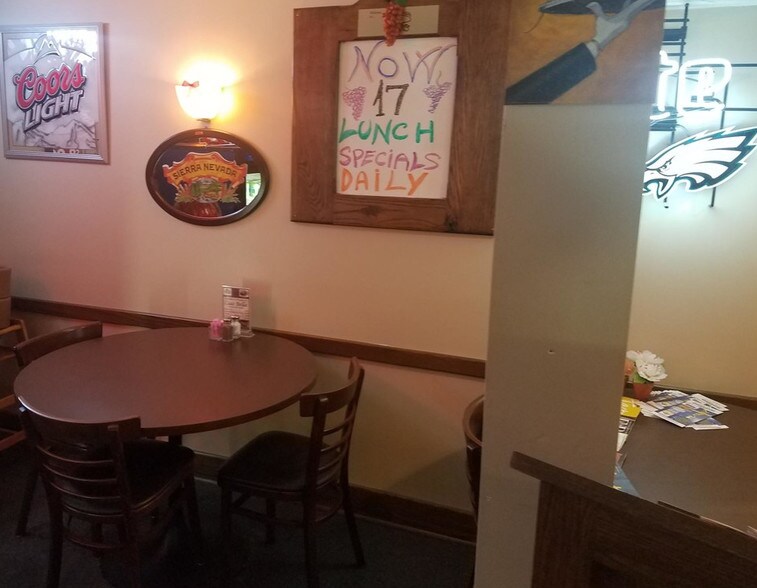 More Photos Of 6418 Chambersburg Rd, Fayetteville Restaurant For Sale