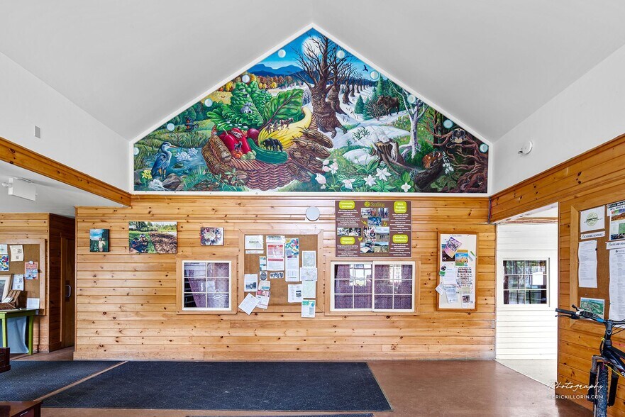 More Photos Of 16 Sterling Dr, Craftsbury Common Specialty For Sale