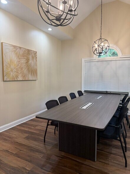 More Photos Of 965 Piedmont Rd, Marietta Office For Lease