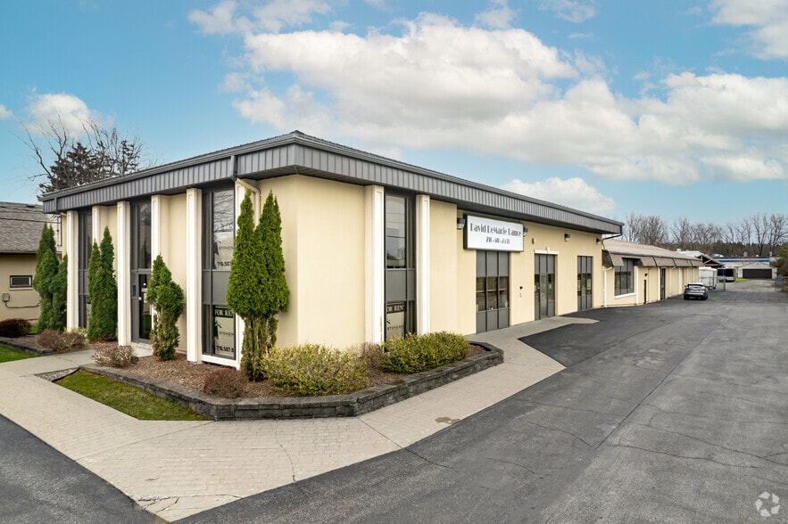 More Photos Of 10151-10155 Main St, Clarence Light Distribution For Sale